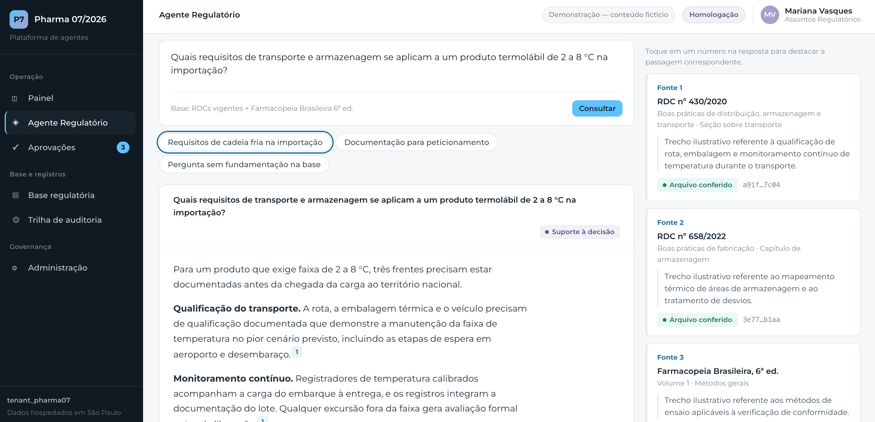 Plataforma fechada que apoia a indústria farmacêutica na análise e aprovação interna de assuntos regulatórios, com cada resposta ligada à norma de origem.